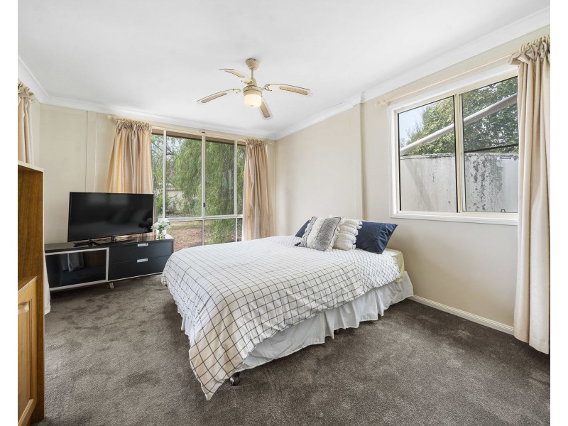 26 Mansel Drive, Gowrie Junction QLD 4352