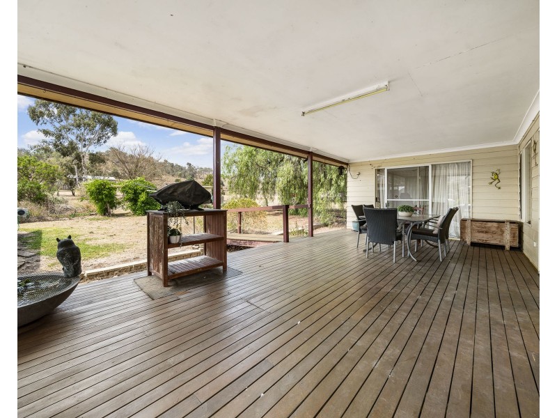 26 Mansel Drive, Gowrie Junction QLD 4352