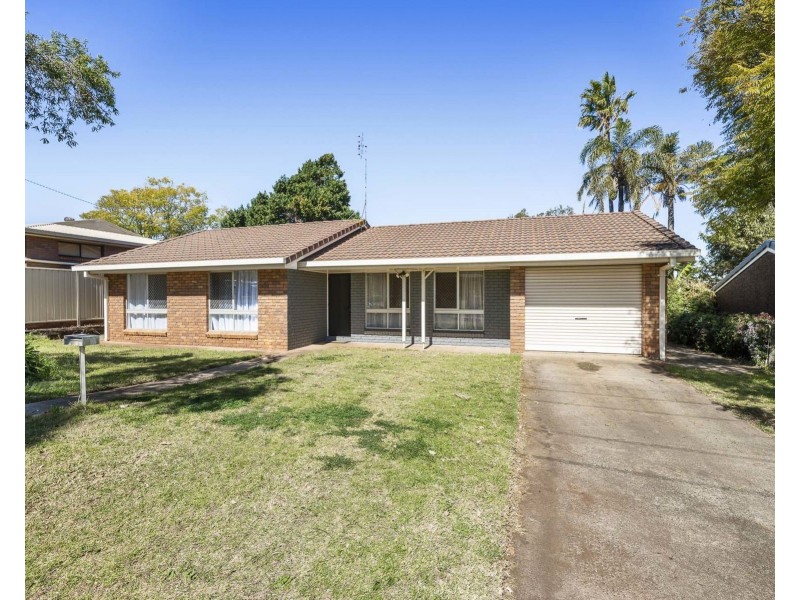 24 Poinciana Street, Newtown QLD 4350