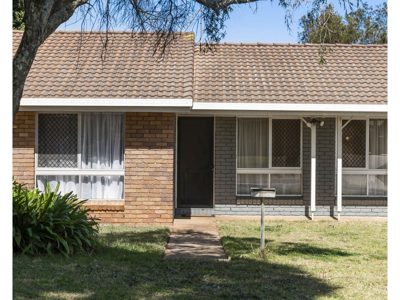 24 Poinciana Street, Newtown QLD 4350