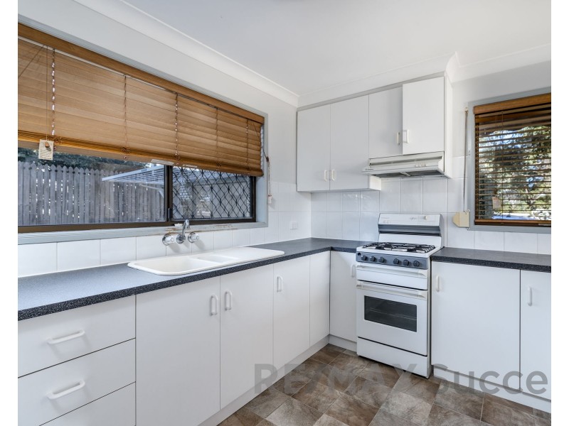1/56 Gordon Avenue, Newtown QLD 4350