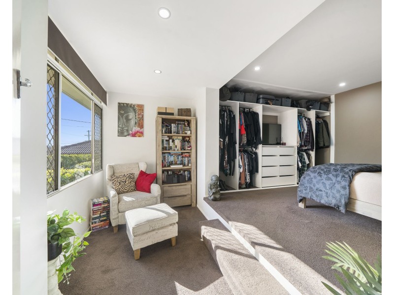 8 Clive Crescent, Darling Heights QLD 4350