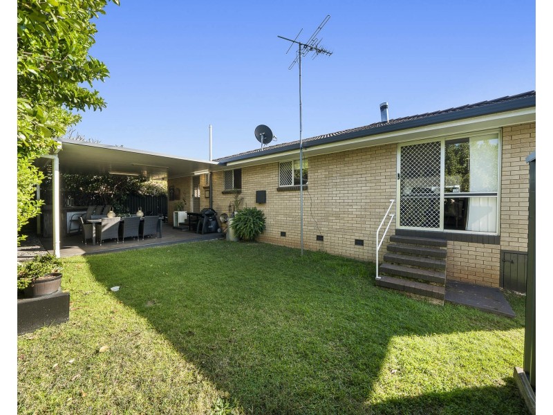 8 Clive Crescent, Darling Heights QLD 4350