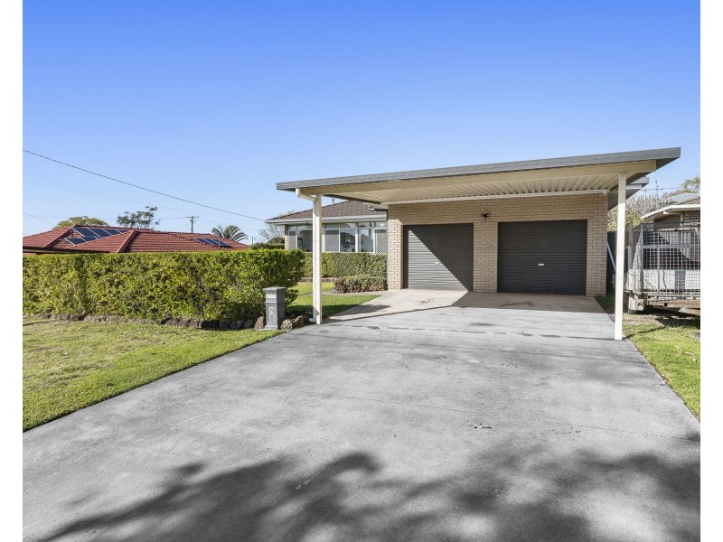 8 Clive Crescent, Darling Heights QLD 4350