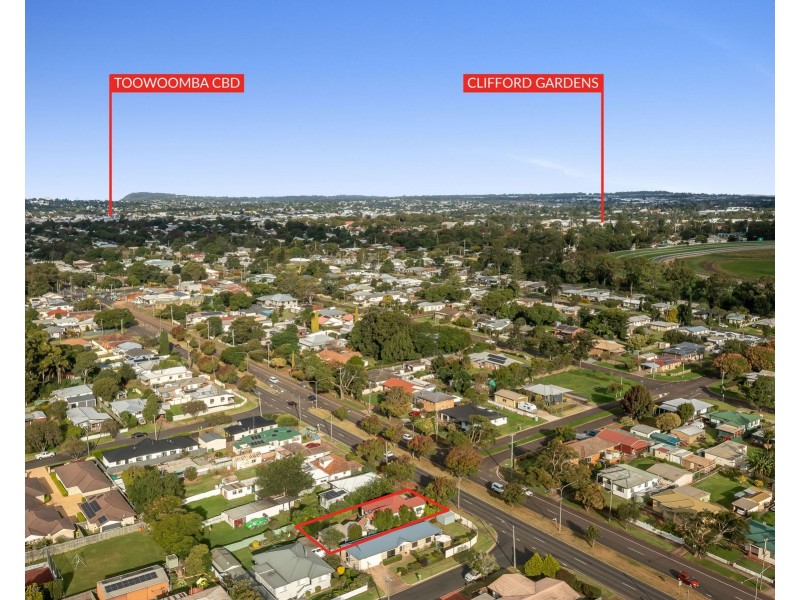 195 Taylor Street, Wilsonton QLD 4350