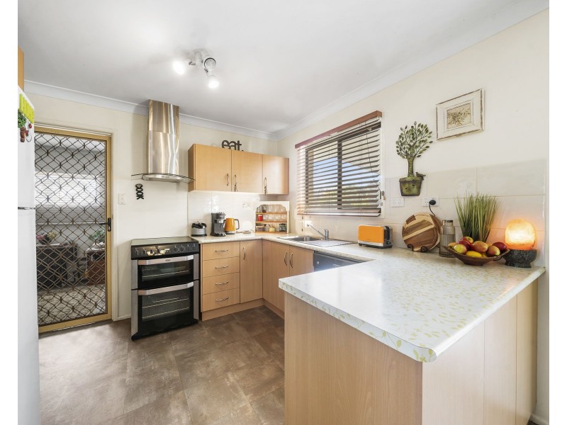 9 Nicholas Street, Goombungee QLD 4354