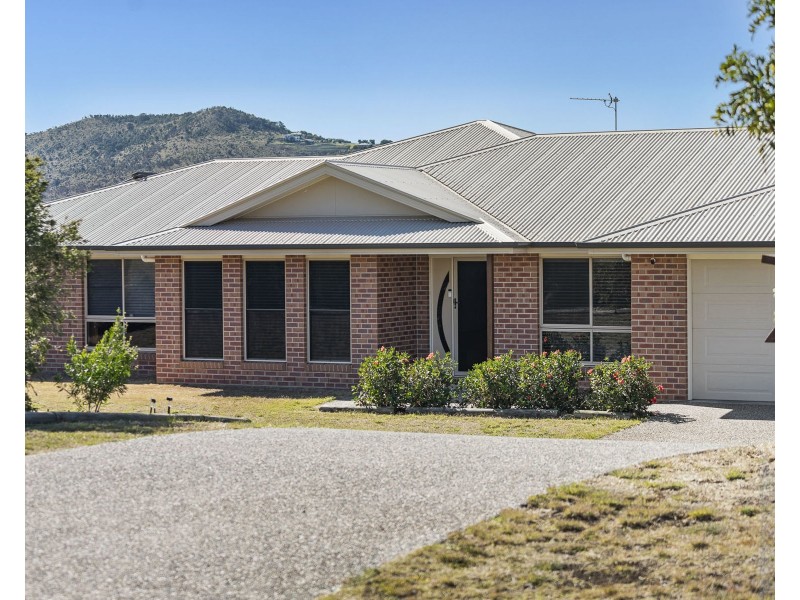 10 Nuffield Street, Kingsthorpe QLD 4400
