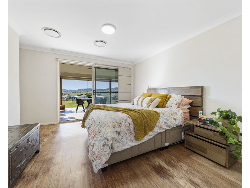 10 Nuffield Street, Kingsthorpe QLD 4400