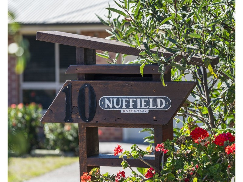 10 Nuffield Street, Kingsthorpe QLD 4400