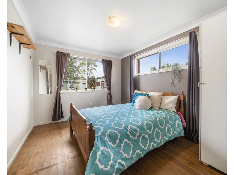 16 Scheske Street, Wilsonton QLD 4350