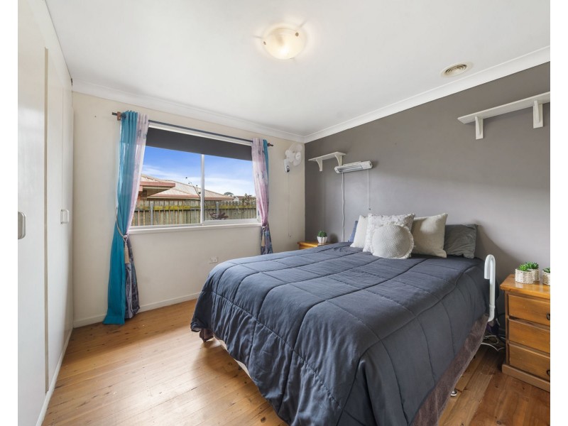 16 Scheske Street, Wilsonton QLD 4350