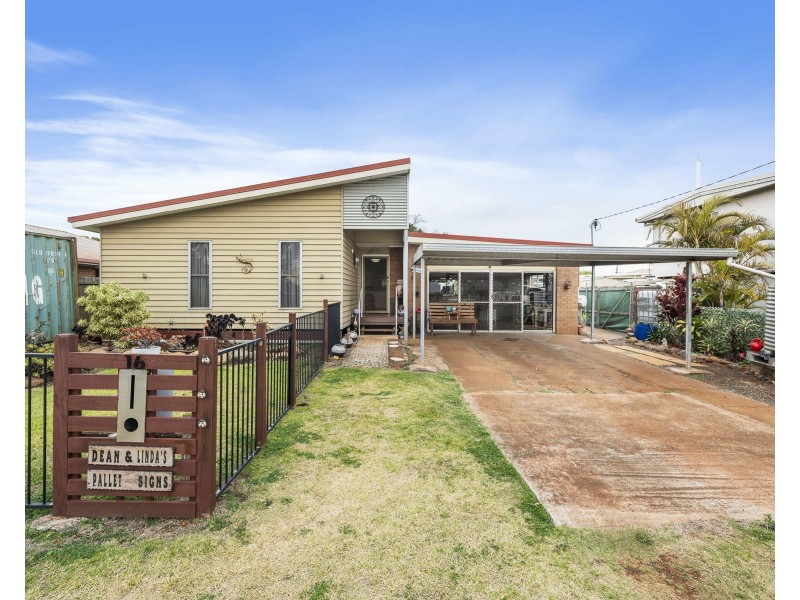 16 Scheske Street, Wilsonton QLD 4350