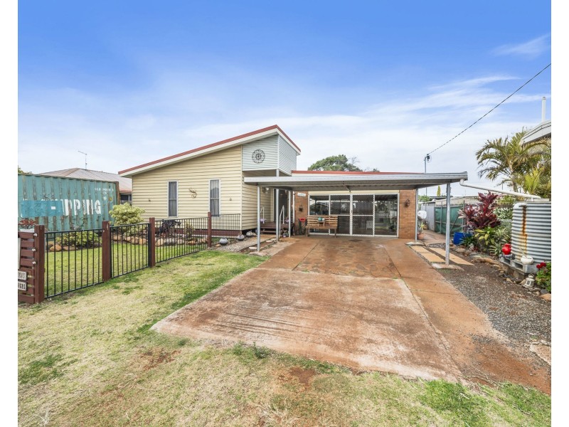 16 Scheske Street, Wilsonton QLD 4350