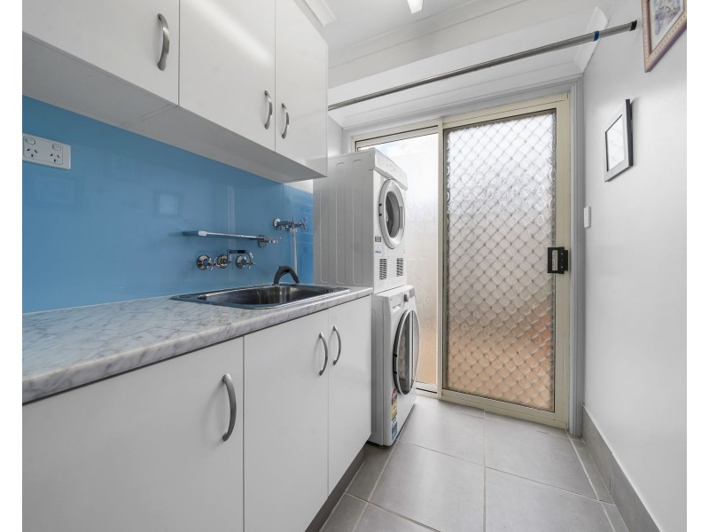 52 Gouldson Drive, Kearneys Spring QLD 4350