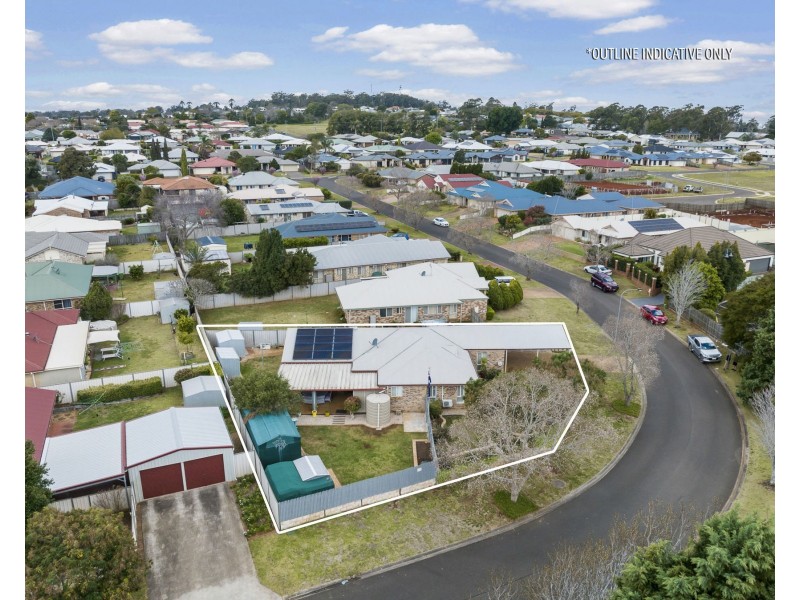 52 Gouldson Drive, Kearneys Spring QLD 4350