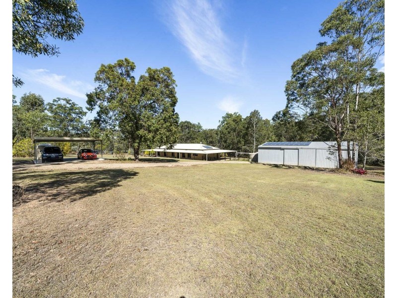 56 Buckingham Court, Mount Hallen QLD 4312