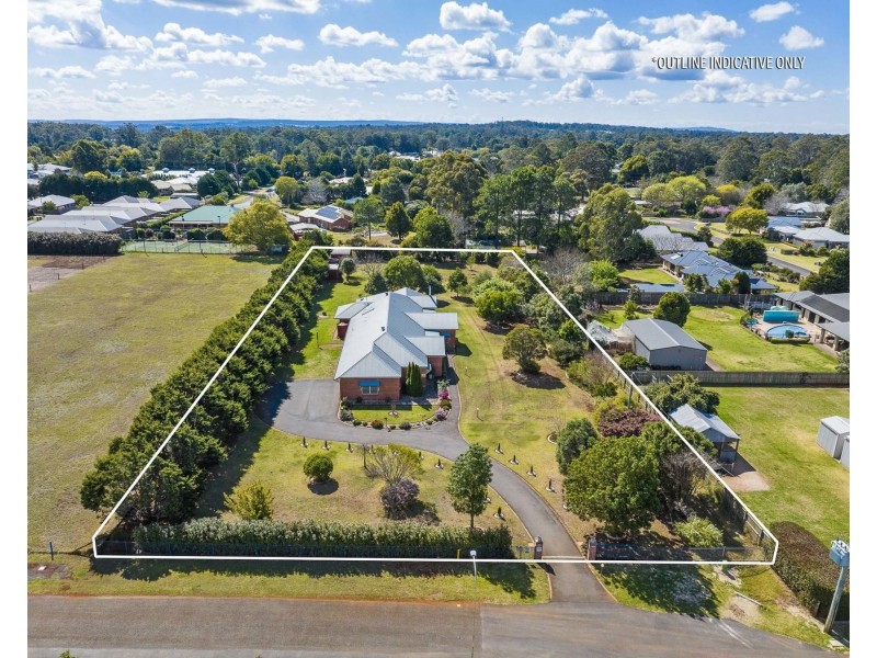 10 Stanley Parade, Highfields QLD 4352
