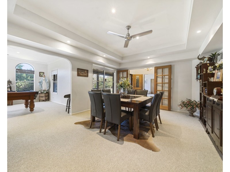 10 Stanley Parade, Highfields QLD 4352