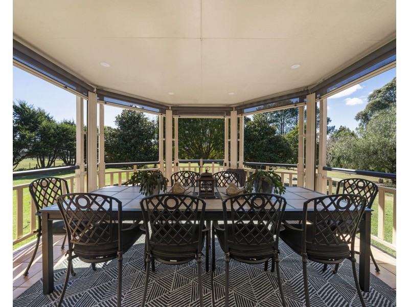 10 Stanley Parade, Highfields QLD 4352