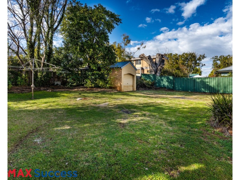 128 Hume Street, East Toowoomba QLD 4350