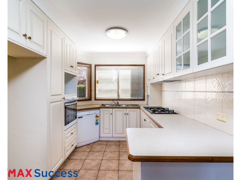 3/484 West Street, Kearneys Spring QLD 4350