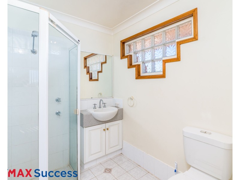 3/484 West Street, Kearneys Spring QLD 4350