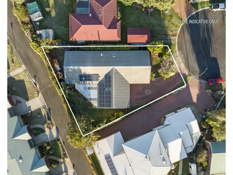 15 Beer Court, Kearneys Spring QLD 4350