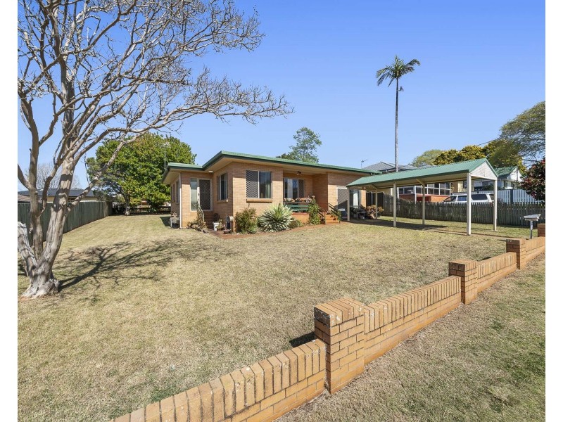 16 Storey Street, Centenary Heights QLD 4350