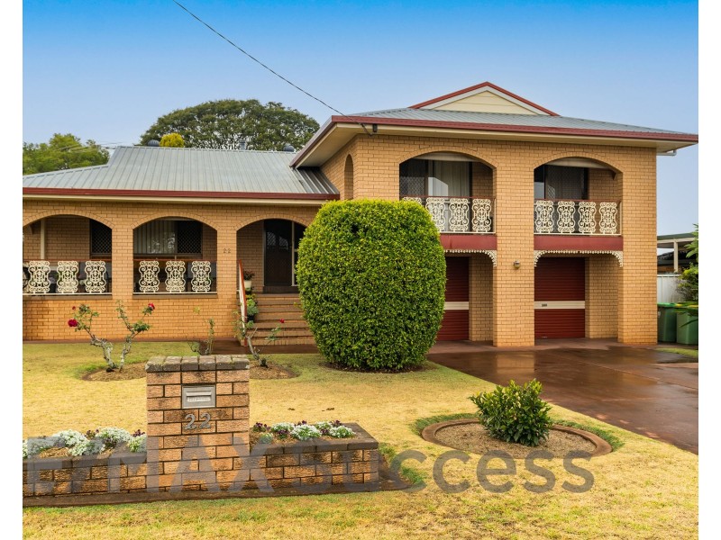 22 Erin Street, Wilsonton QLD 4350