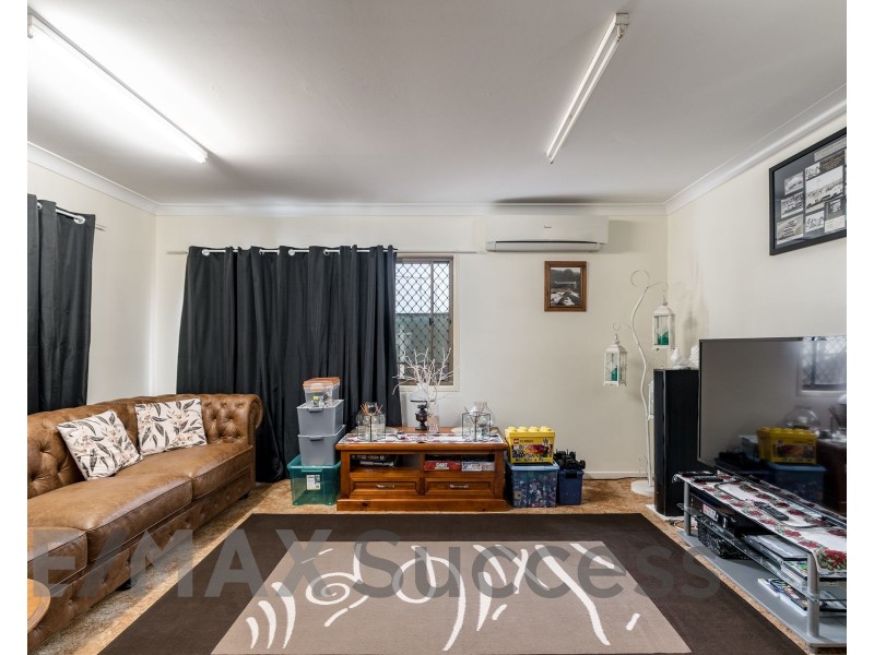 22 Erin Street, Wilsonton QLD 4350