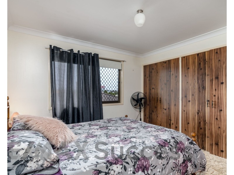 22 Erin Street, Wilsonton QLD 4350