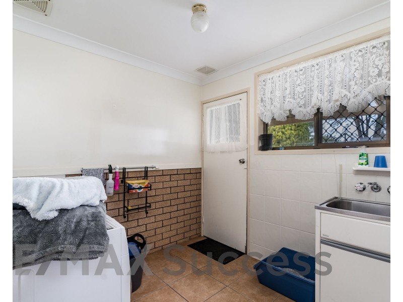 22 Erin Street, Wilsonton QLD 4350