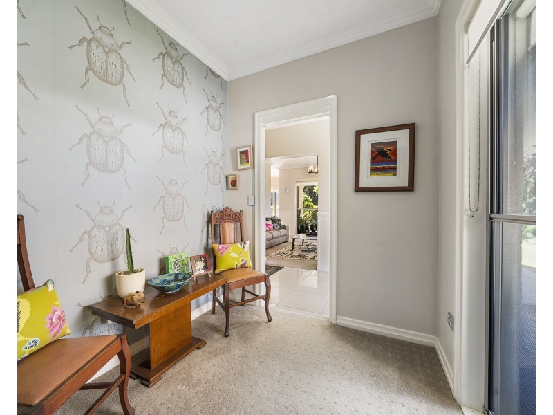 1 Kestrel Court, Rangeville QLD 4350