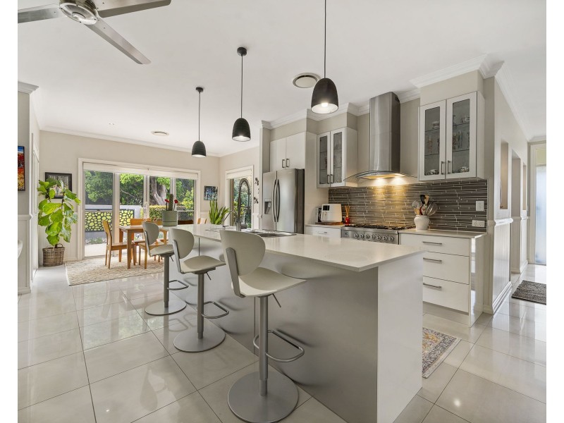 1 Kestrel Court, Rangeville QLD 4350