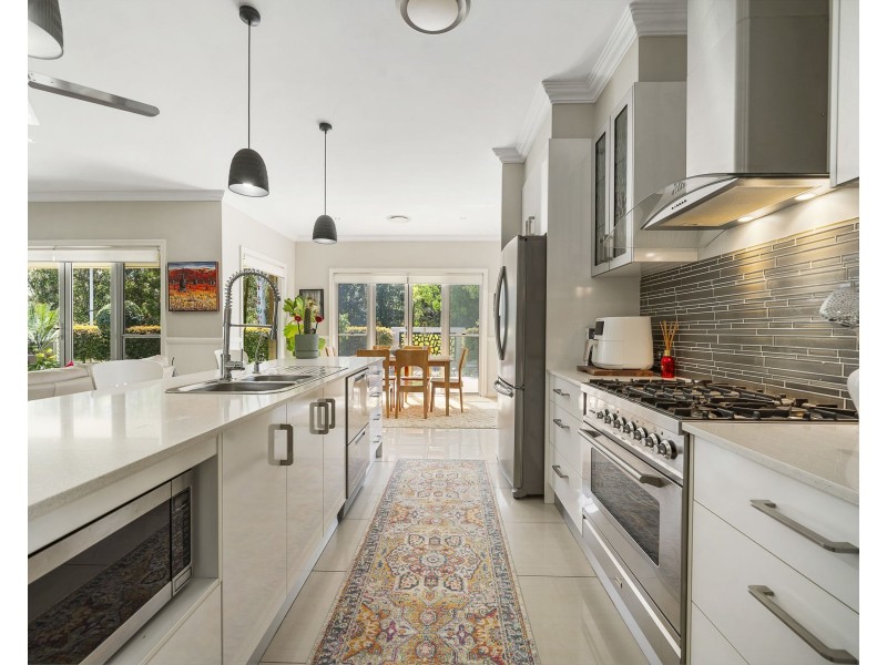 1 Kestrel Court, Rangeville QLD 4350