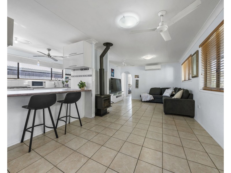 19 Lilly Street, Goombungee QLD 4354
