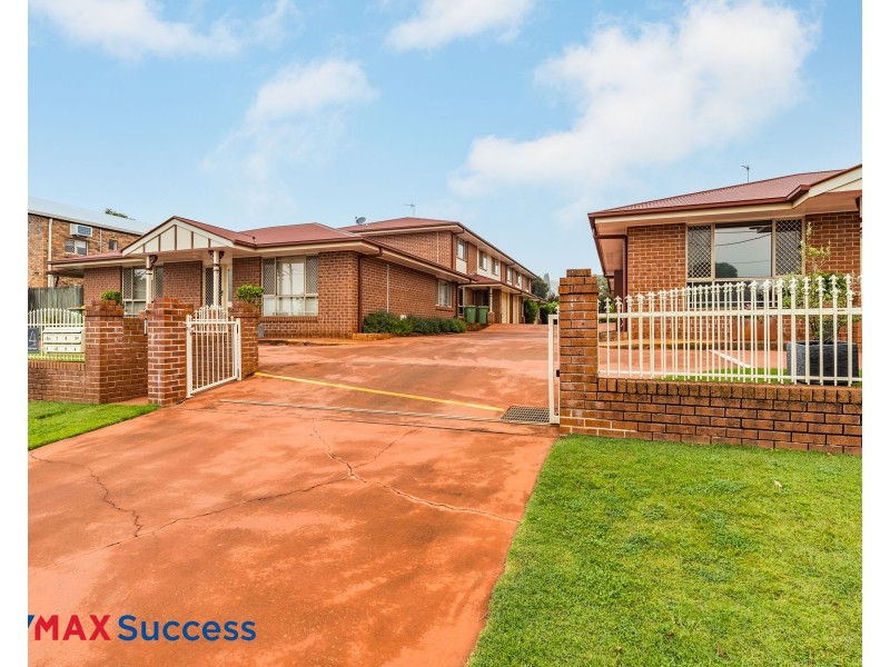 5/4 O Quinn Street, Harristown QLD 4350