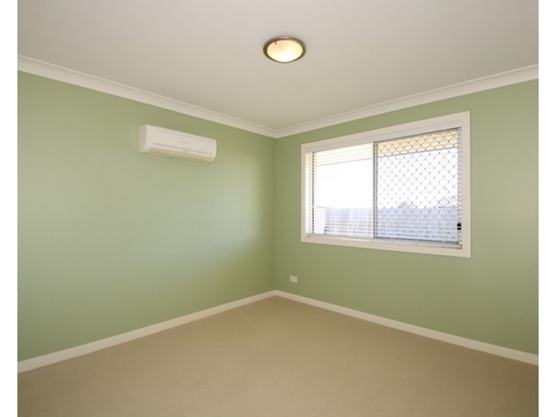 625 Hume Street, Kearneys Spring QLD 4350