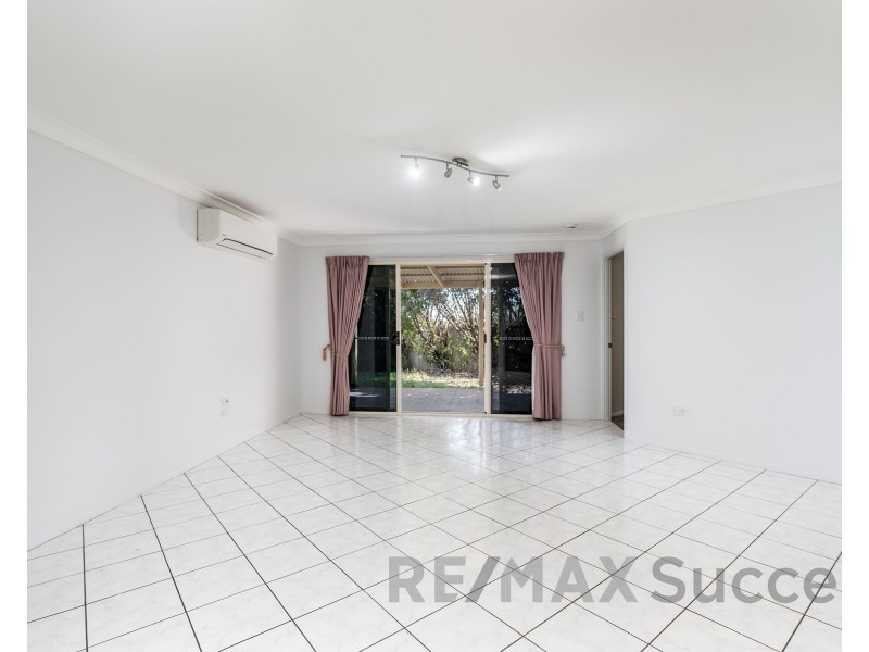 11 Ridgewood Drive, Kearneys Spring QLD 4350