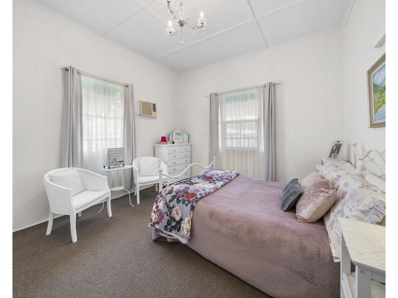 148 Holberton Street, Newtown QLD 4350