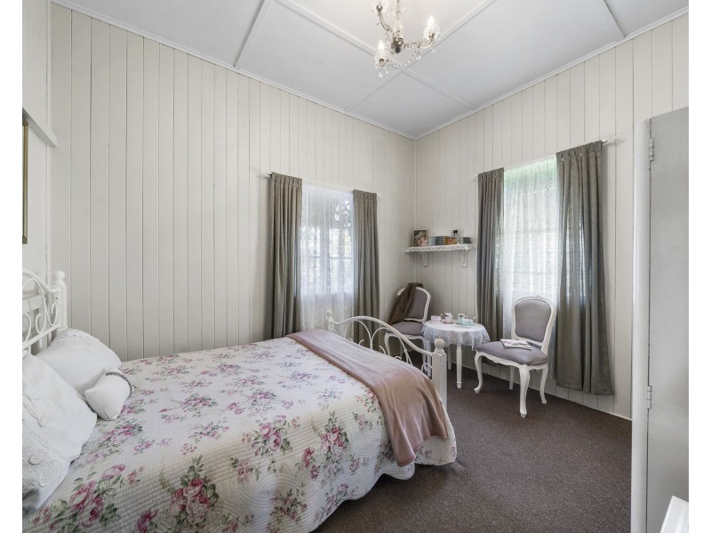 148 Holberton Street, Newtown QLD 4350