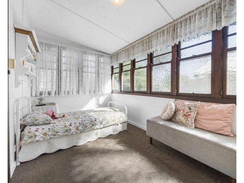 148 Holberton Street, Newtown QLD 4350