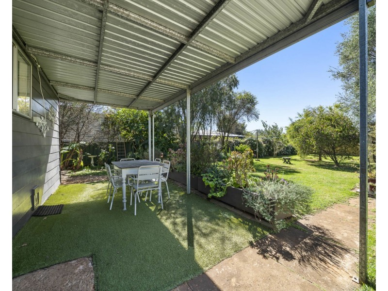 148 Holberton Street, Newtown QLD 4350