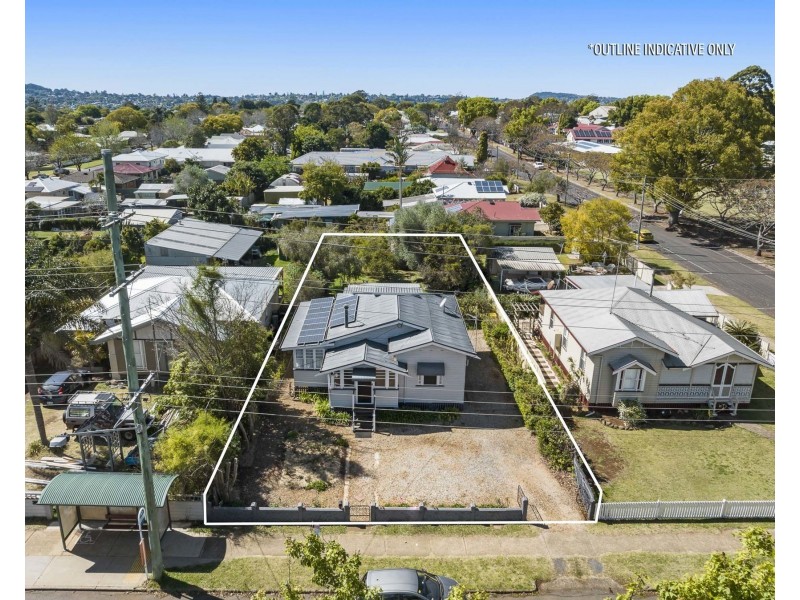148 Holberton Street, Newtown QLD 4350
