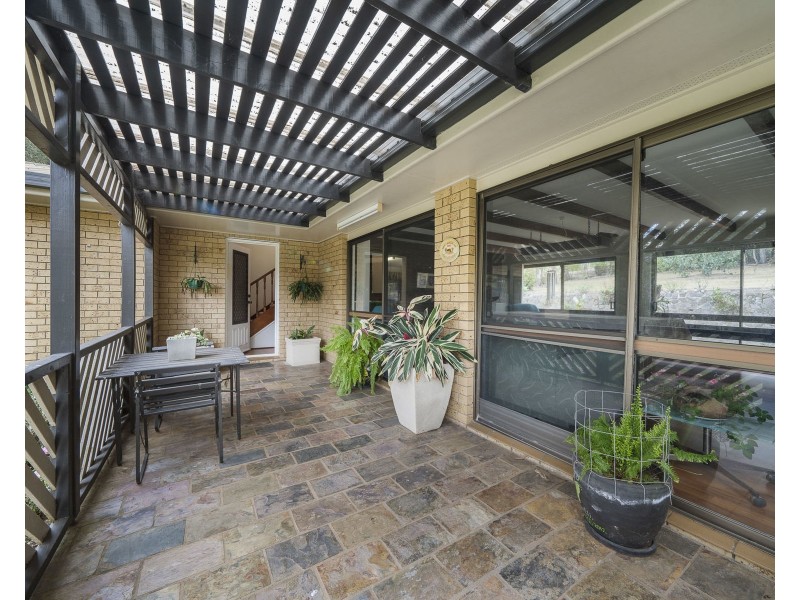 1105 Ruthven Street, Kearneys Spring QLD 4350