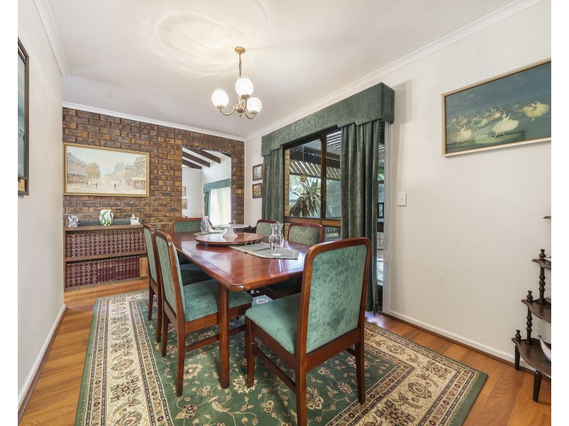 1105 Ruthven Street, Kearneys Spring QLD 4350