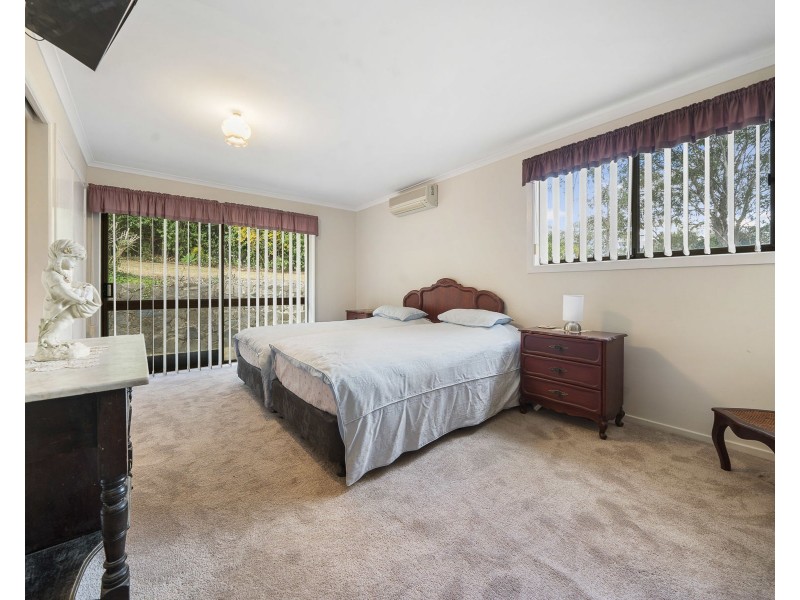 1105 Ruthven Street, Kearneys Spring QLD 4350