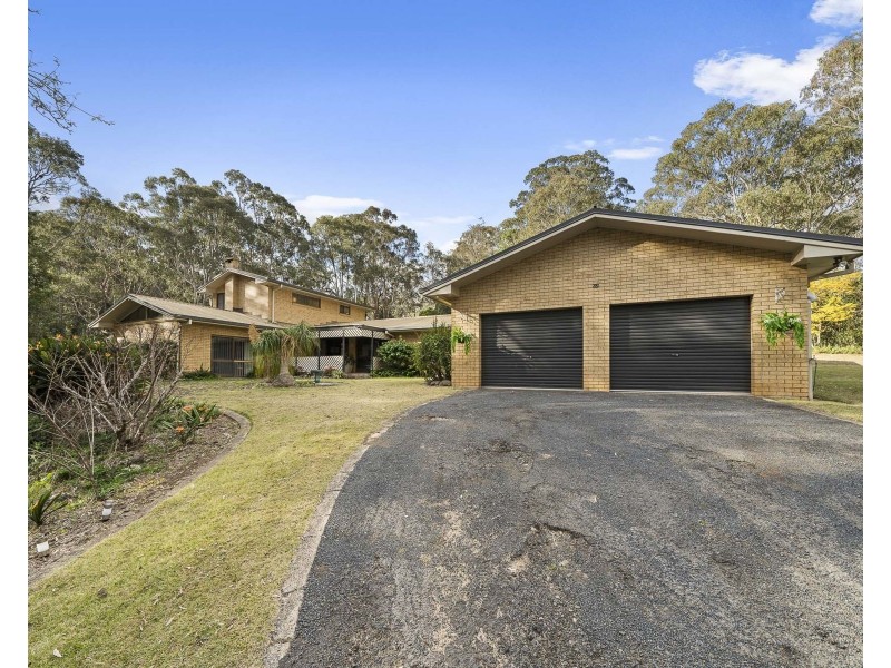 1105 Ruthven Street, Kearneys Spring QLD 4350