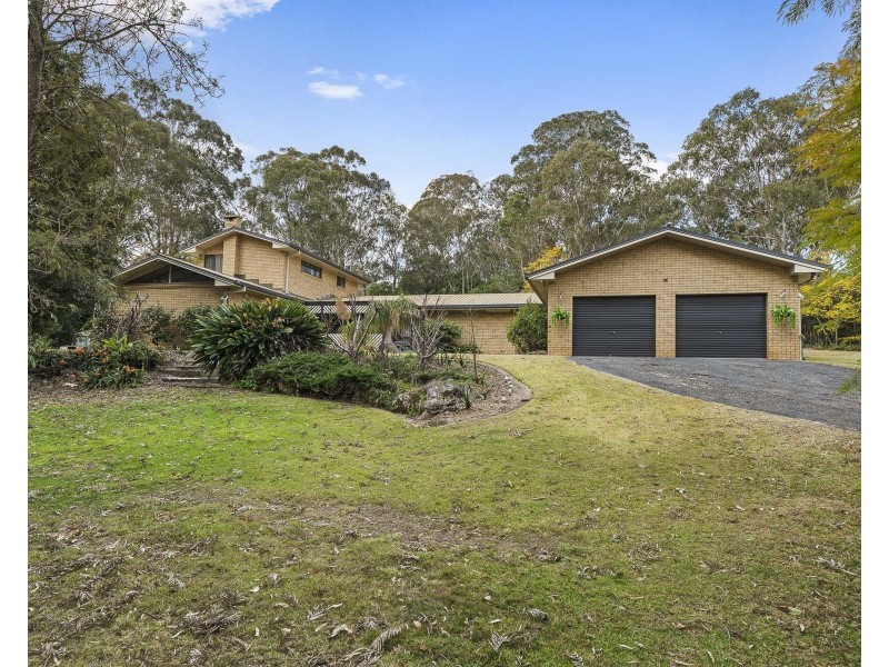 1105 Ruthven Street, Kearneys Spring QLD 4350