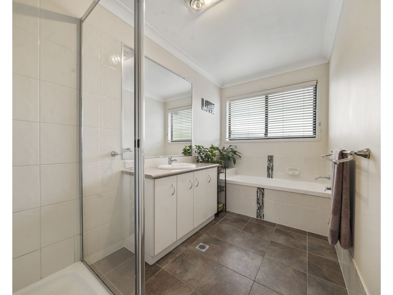 46 Pascoe Lane, Harlaxton QLD 4350